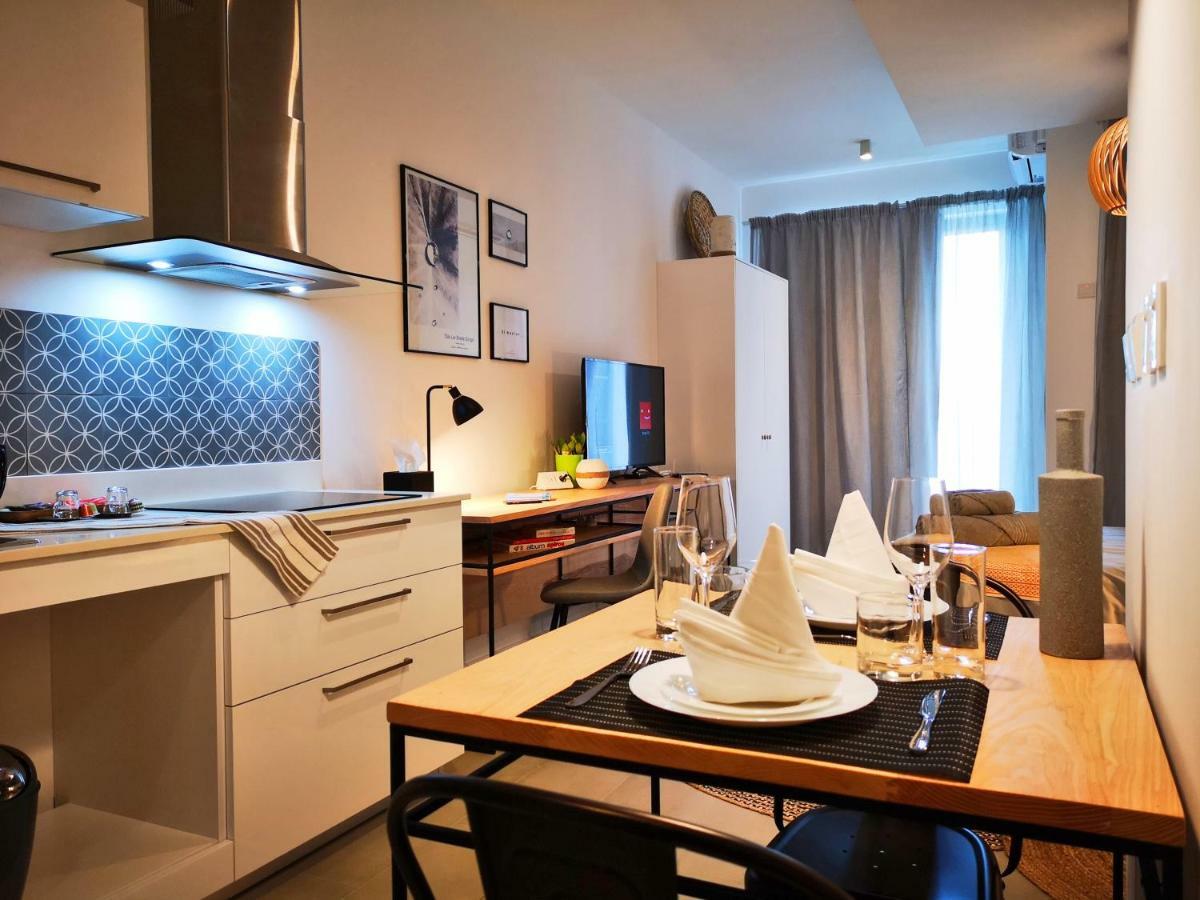Avya'S Studio 113 At Ebene Square, Ebene كواتر بورنيه المظهر الخارجي الصورة